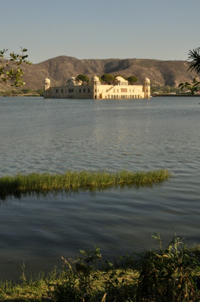 Le Water Palace, Jal Mahal